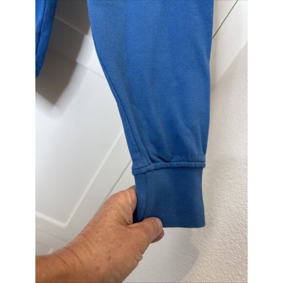 Walt Disney World Retro Blue Crewneck Rainbow Sweatshirt front pockets SIZE Med - Picture 8 of 14